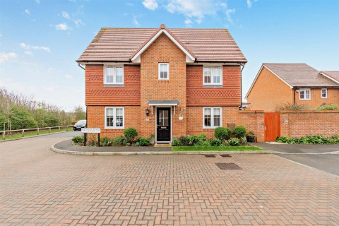 View Full Details for Matthews Avenue, Harrietsham, Maidstone