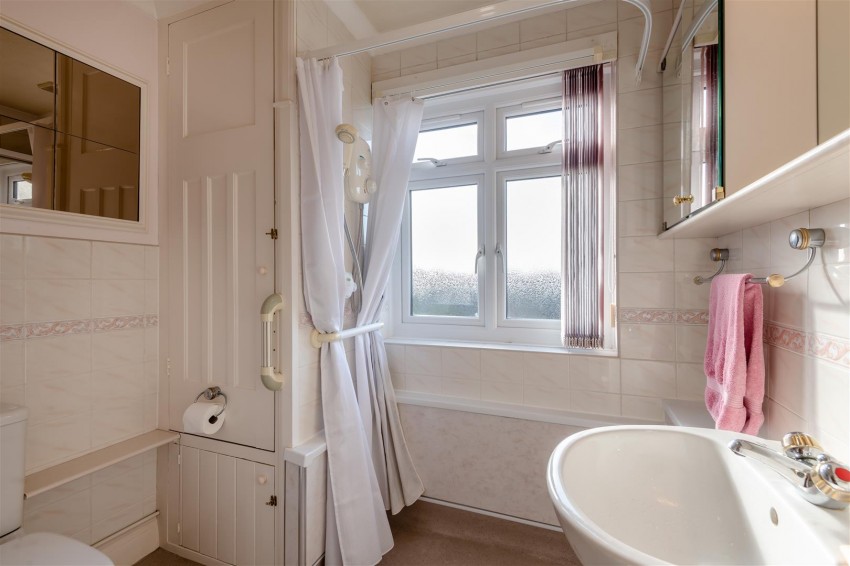 Images for Lunsford Lane, Larkfield, Aylesford