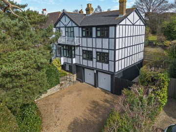 image of 60, Roseacre Lane