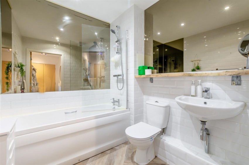 Images for Sandling Park, Sandling Lane, Maidstone