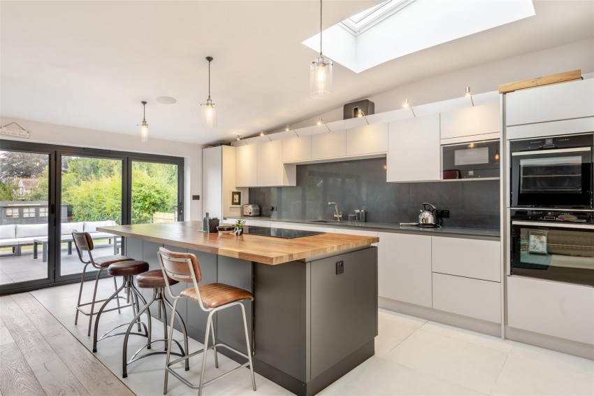 Images for Charlton Lane, West Farleigh, Maidstone