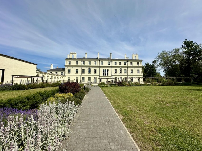 Images for Sir Joseph House, Wills Crescent, Leybourne Chase