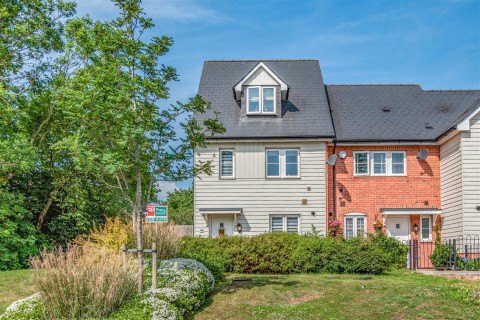 View Full Details for Hengist Drive, Aylesford