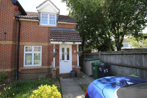View Full Details for Grant Drive, Maidstone