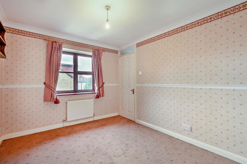 Images for Briar Fields, Weavering