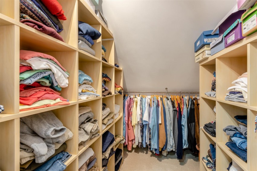 Images for Courtlands, Teston, Maidstone