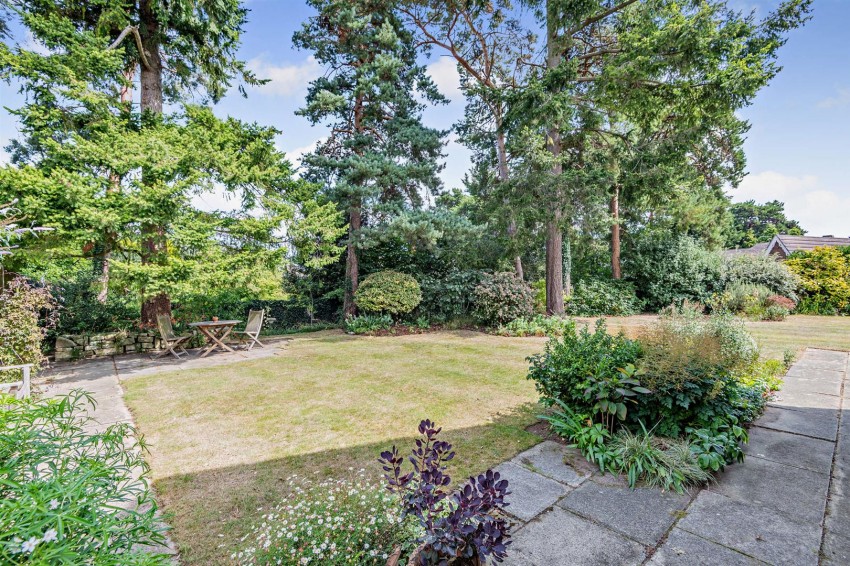 Images for Carisbrooke Drive, Maidstone
