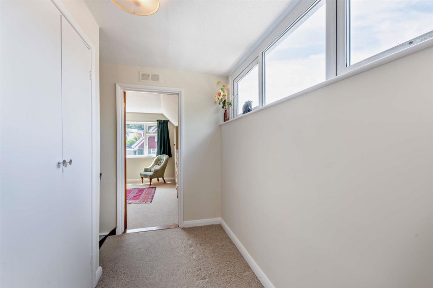 Images for Carisbrooke Drive, Maidstone