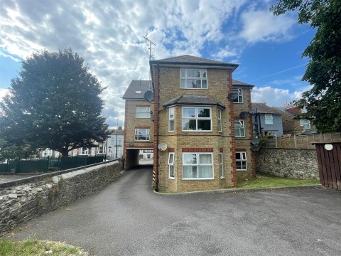 View Full Details for St Lukes Court, Boxley Road, Maidstone, Kent, ME14 2GA
