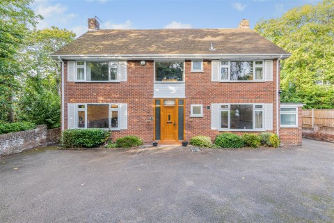 View Full Details for Birch Crescent, Aylesford