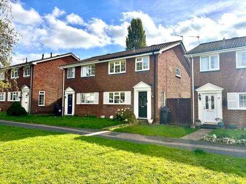 View Full Details for Pear Tree Avenue, Ditton