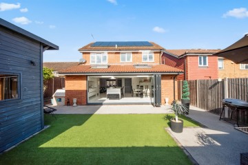 image of 10, Port Close