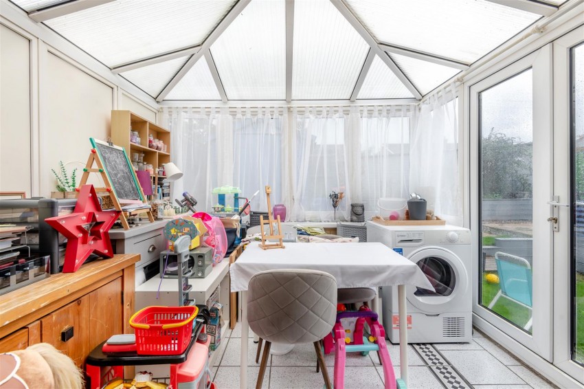 Images for Eagle Close, Larkfield