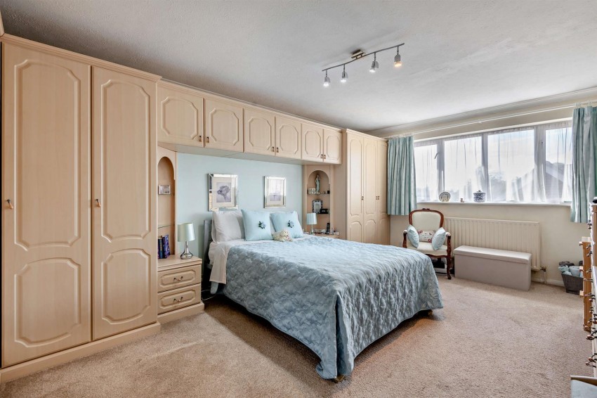 Images for Courtlands, Teston, Maidstone