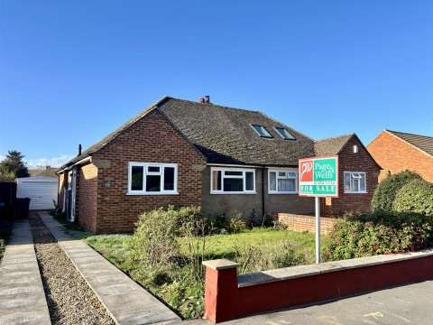View Full Details for Priory Grove, Ditton, Aylesford
