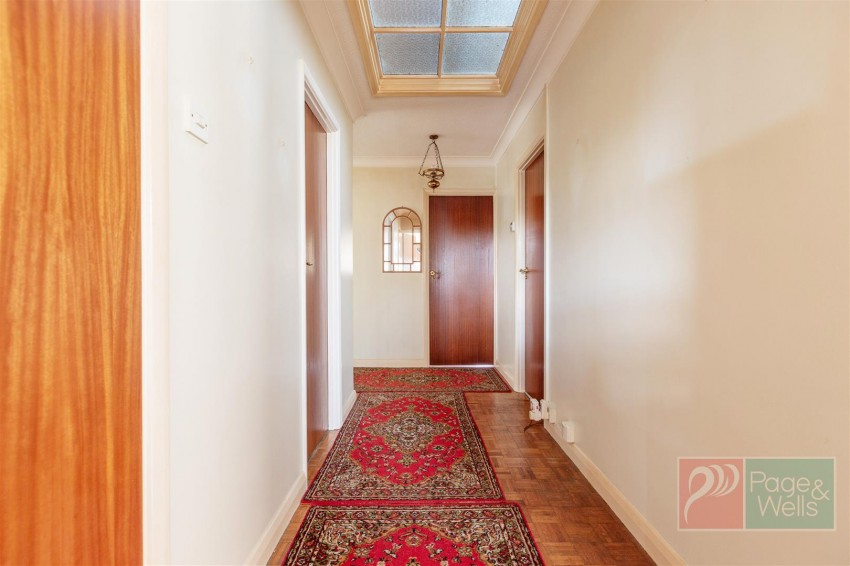 Images for Linton Road, Loose