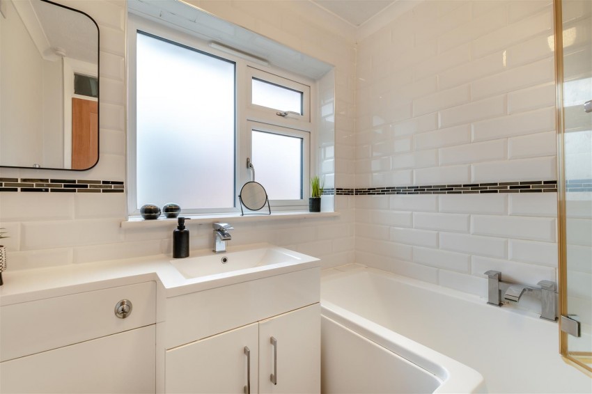 Images for Bathurst Road, Staplehurst, Tonbridge