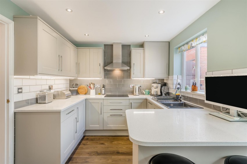 Images for Whiffen Walk, East Malling, West Malling