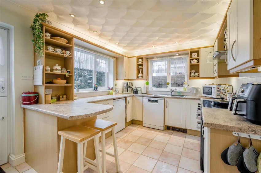 Images for Amber Lane, Chart Sutton