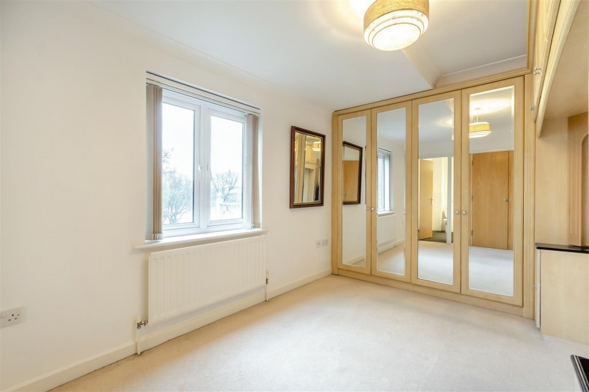 Images for The Lakes, Larkfield