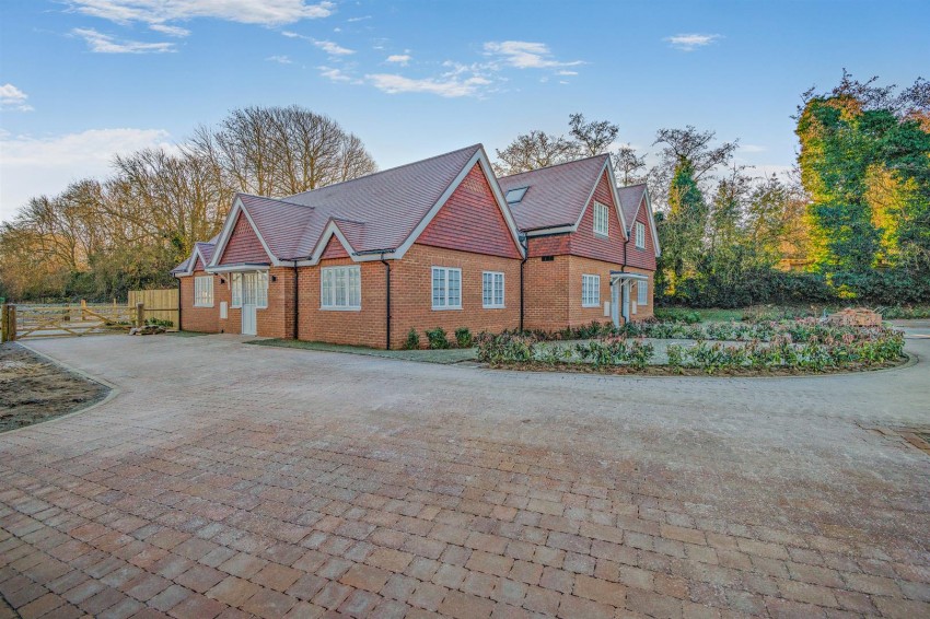 Images for Charlton Lane, West Farleigh, Maidstone