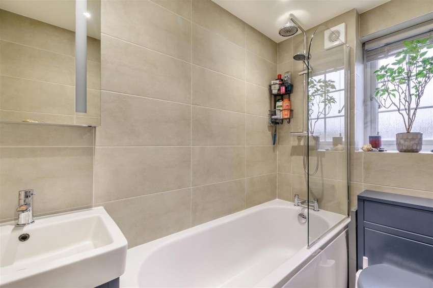 Images for Woodlea, Leybourne, West Malling