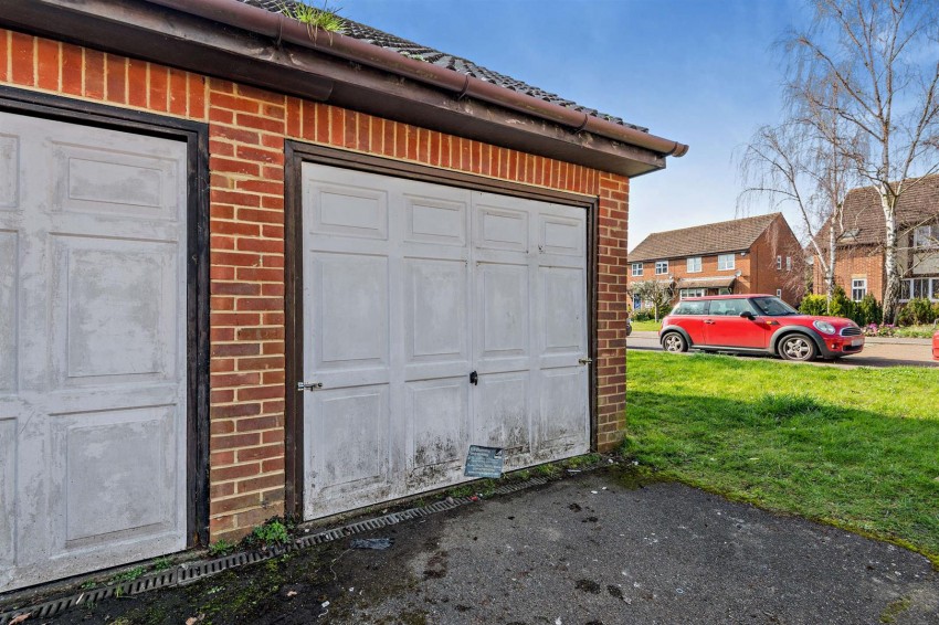 Images for Horseshoe Close, Weavering, Maidstone