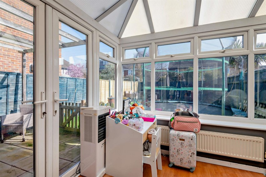 Images for Horseshoe Close, Weavering, Maidstone