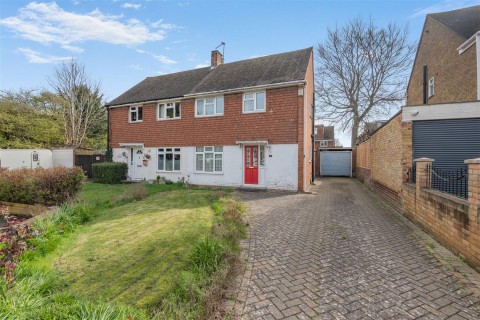 View Full Details for Yew Tree Close, Aylesford