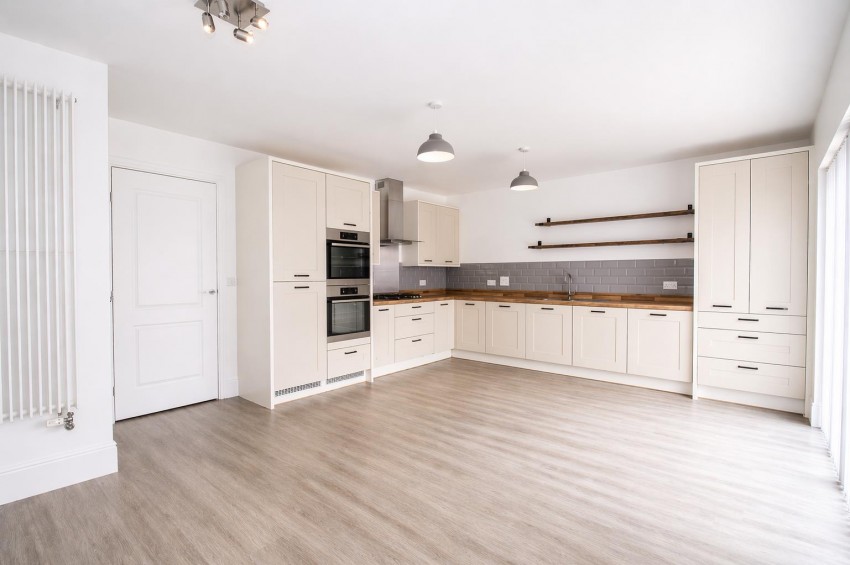 Images for Thomas Road, Aylesford