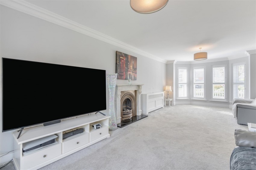 Images for The Lakes, Larkfield, Aylesford