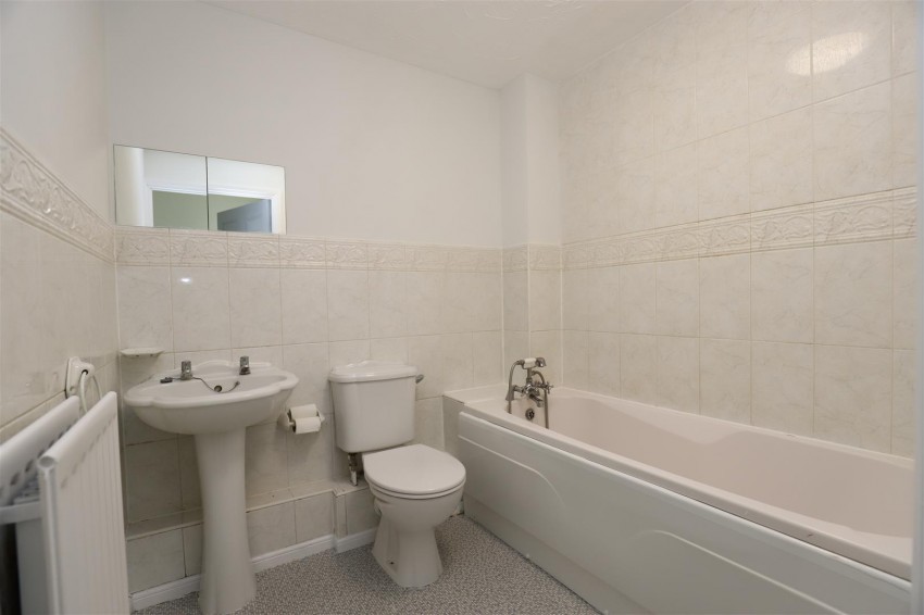 Images for Bodiam Court, Maidstone