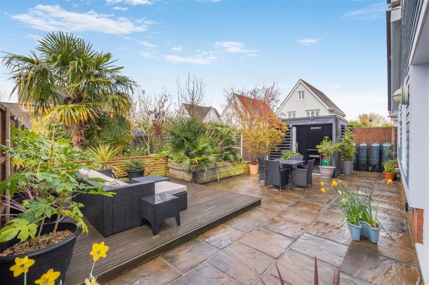 Images for The Lakes, Larkfield, Aylesford