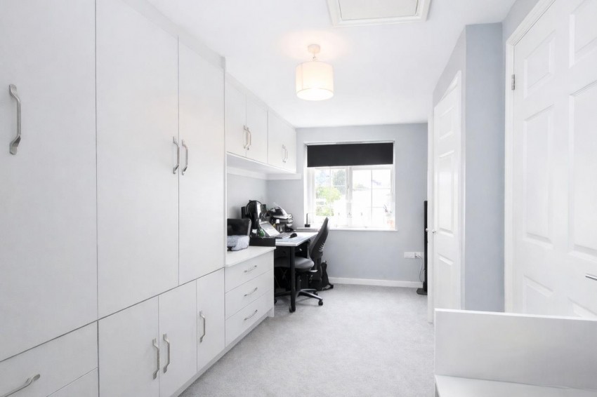 Images for Willow Road, Larkfield, Aylesford