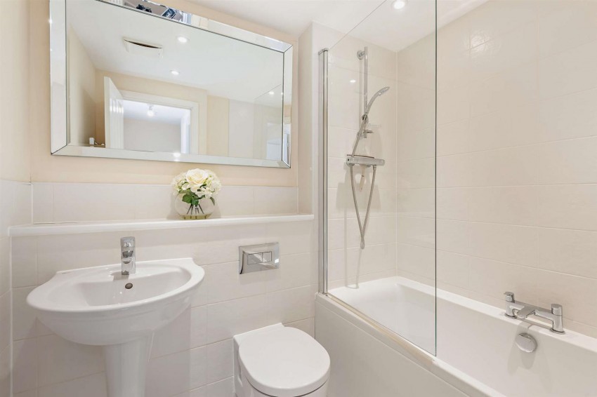 Images for Fullingpits Avenue, Maidstone