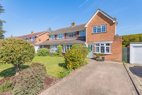 View Full Details for Brookfield Avenue, Larkfield, Aylesford