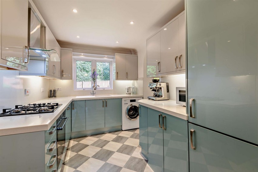 Images for Roman Close, Blue Bell Hill, Chatham