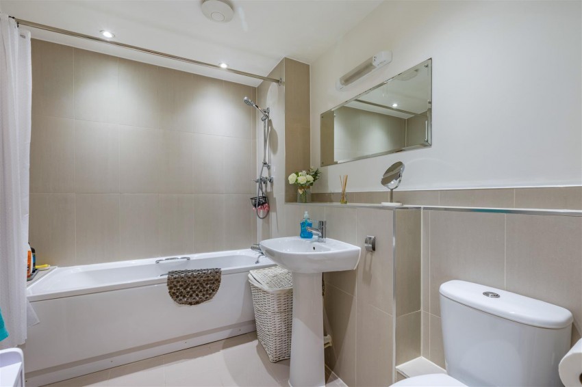 Images for Meridian Place, East Malling