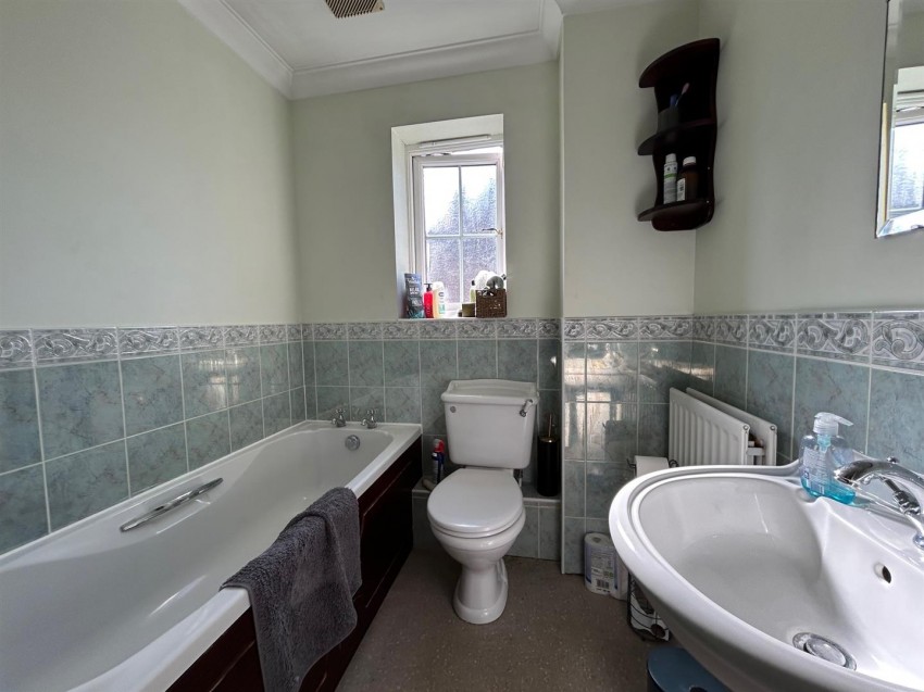 Images for Dexter Close, Kennington, Ashford