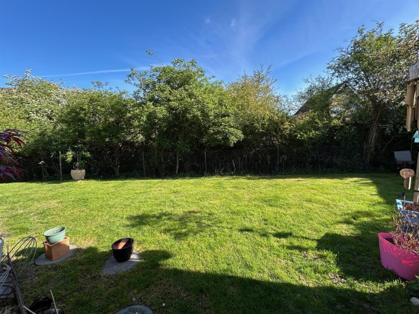 Images for Dexter Close, Kennington, Ashford
