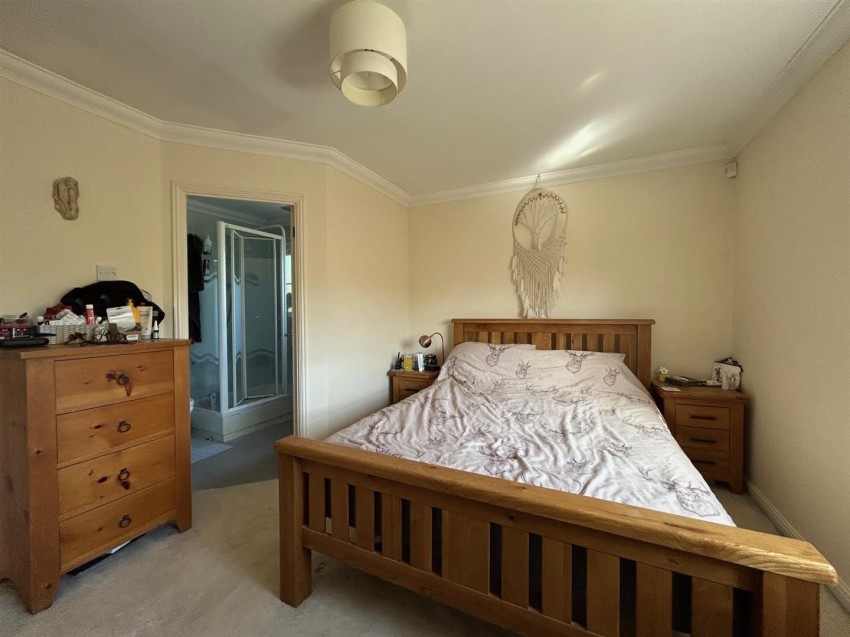 Images for Dexter Close, Kennington, Ashford