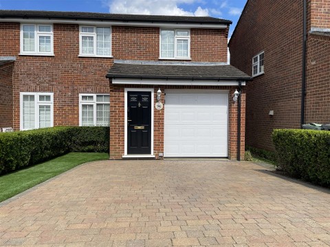 View Full Details for Baywell, Leybourne