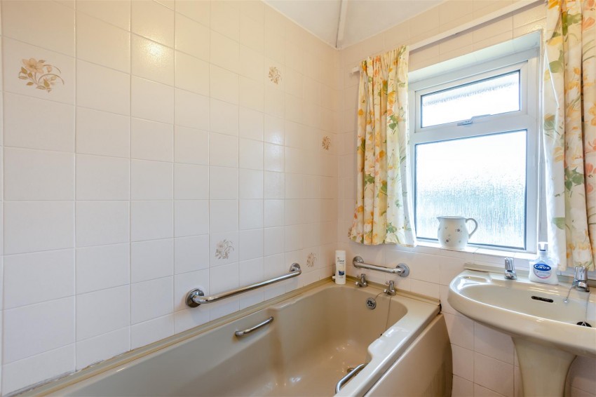Images for South Road, Marden, Tonbridge
