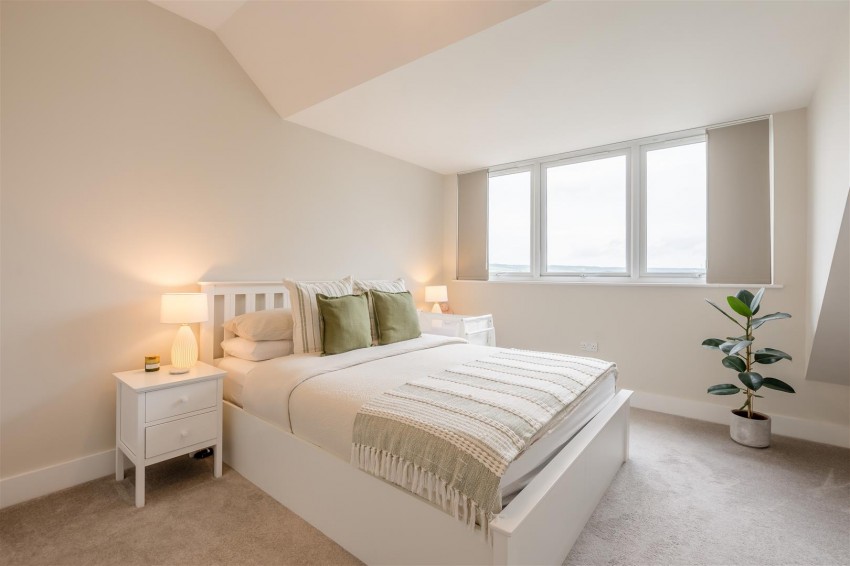 Images for The Retreat, 94 Mill Hall, Aylesford