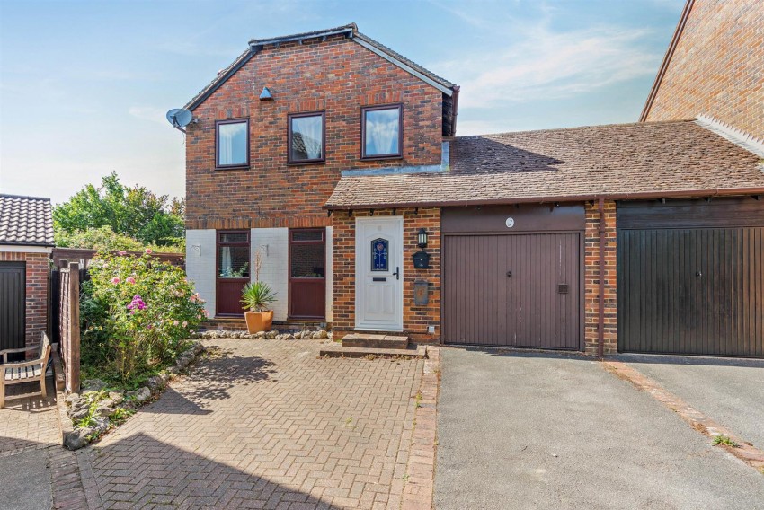 Images for Bodsham Crescent, Bearsted, Maidstone