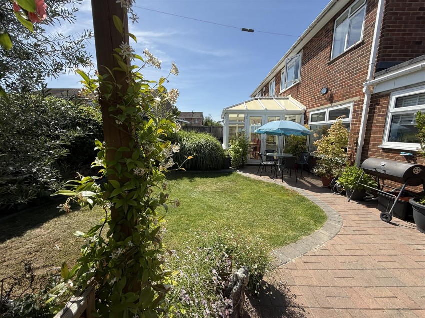 Images for Swallow Road, Larkfield, Aylesford