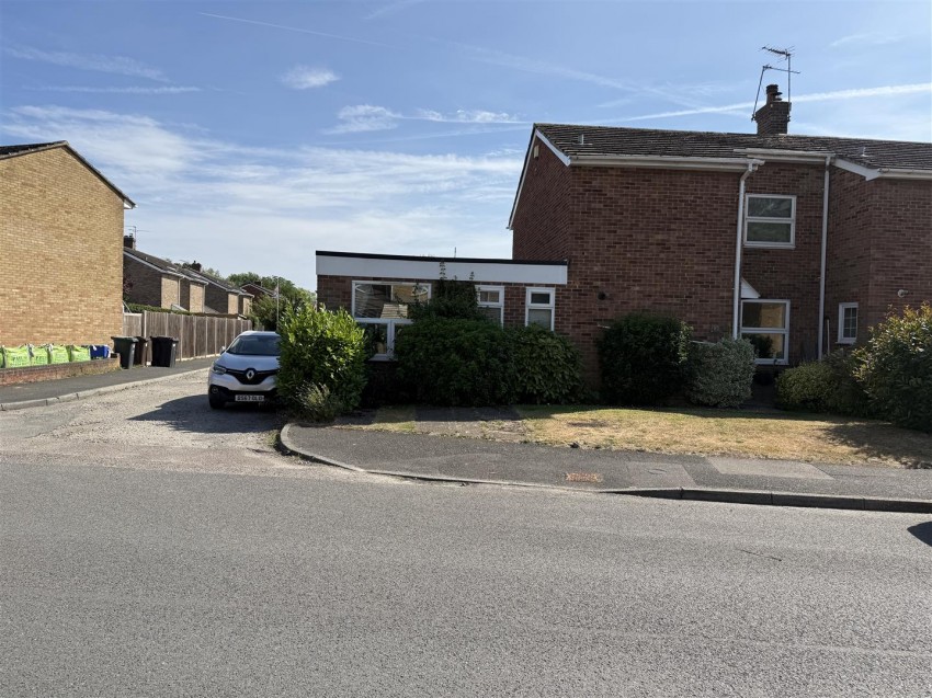 Images for Swallow Road, Larkfield, Aylesford