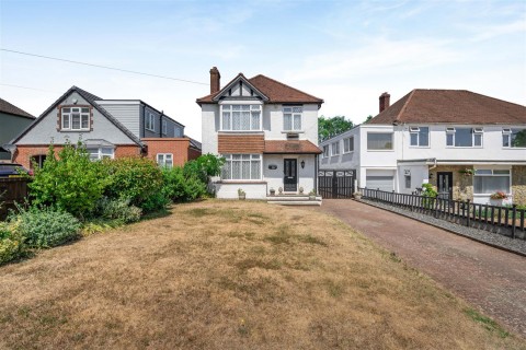 London Road, Leybourne