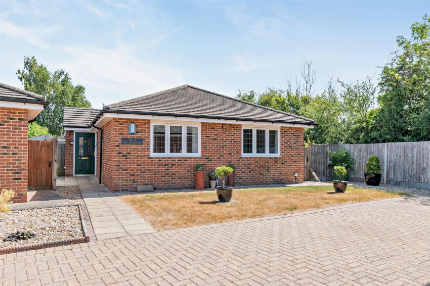 Images for Orchard Close, Langley