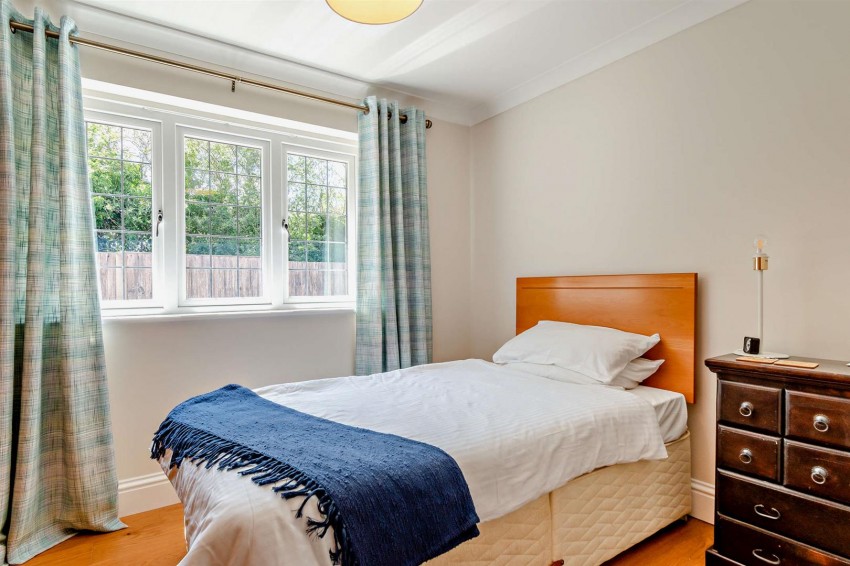 Images for Orchard Close, Langley